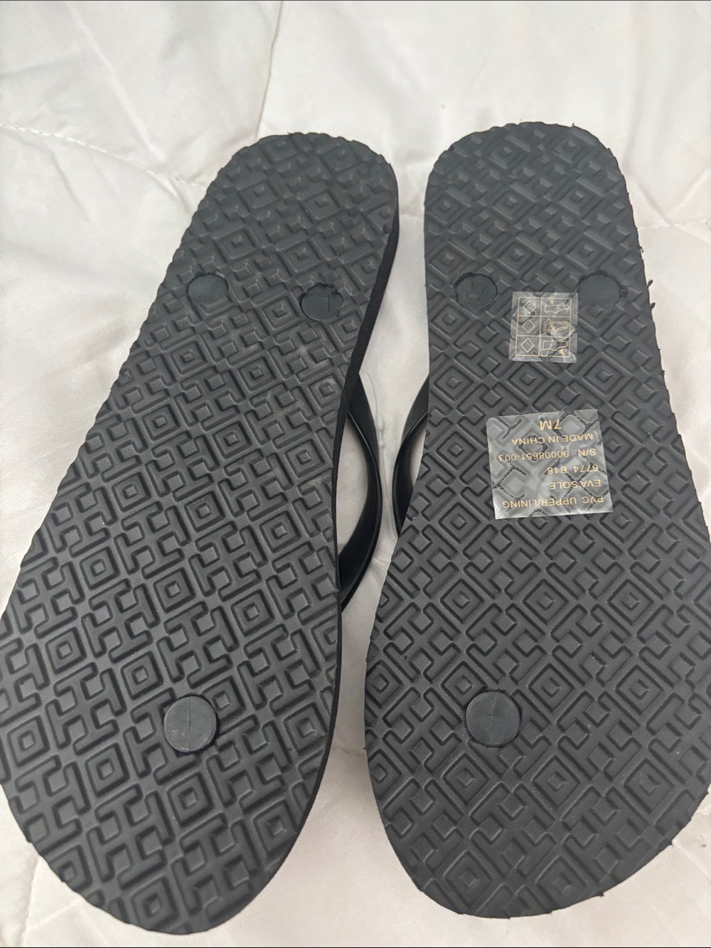 Brand new woman’s Tory Burch sandals - Picture 3 of 4